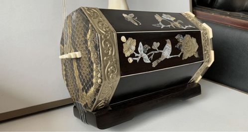 匠心与传承 科尔勤民族乐器厂的传统工艺与现代发展
